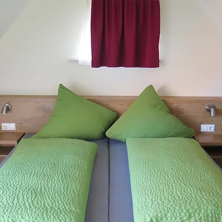 Pfauenauge Appartement *